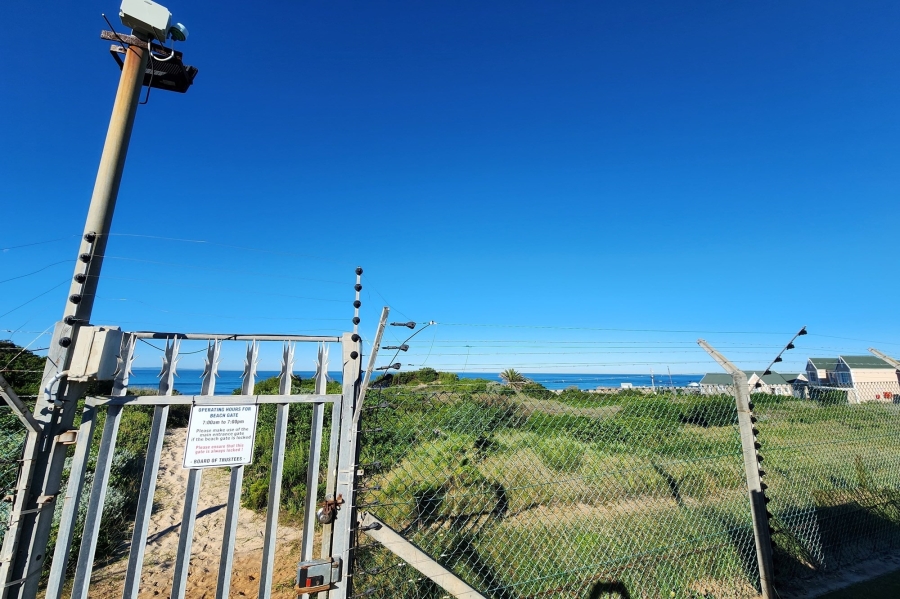 2 Bedroom Property for Sale in Marina Martinique Eastern Cape